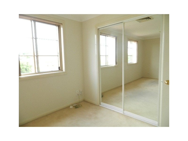 West Hoxton NSW 2171