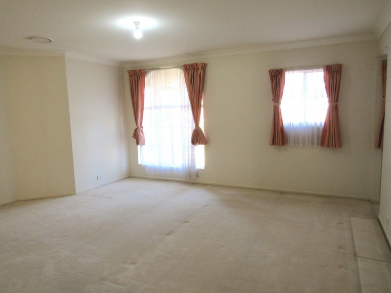 167 Brampton Drive, Beaumont Hills NSW 2155