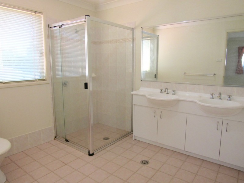 167 Brampton Drive, Beaumont Hills NSW 2155