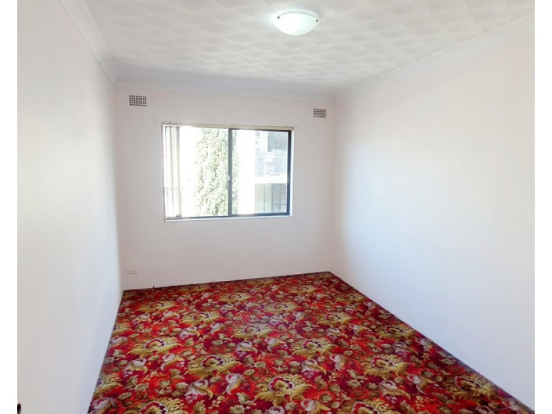 15/412 The Horsley Dr, Fairfield NSW 2165