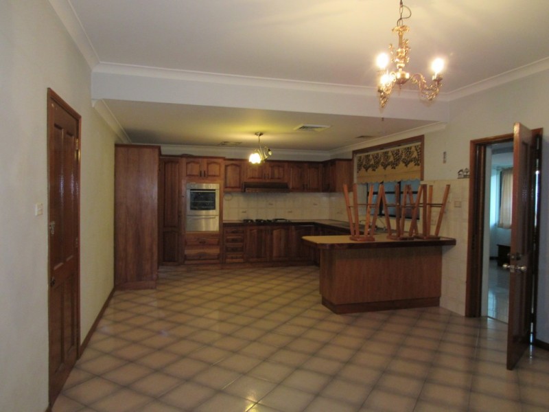 Bossley Park NSW 2176