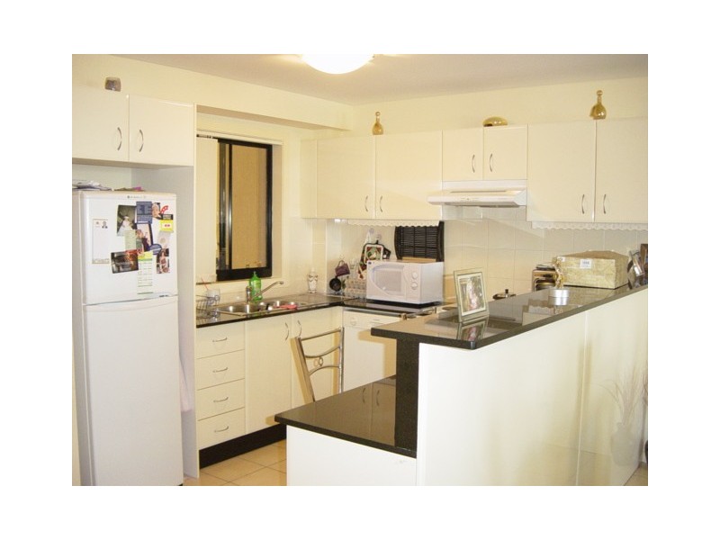 Fairfield NSW 2165
