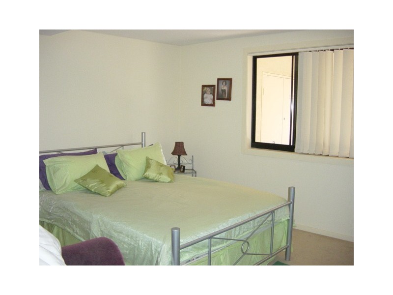 Fairfield NSW 2165
