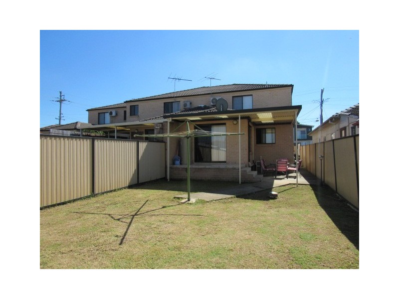 Fairfield West NSW 2165