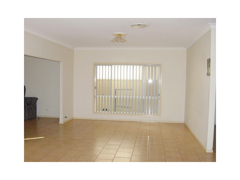 West Hoxton NSW 2171