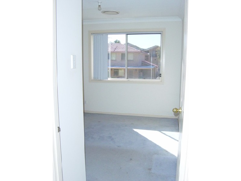 West Hoxton NSW 2171