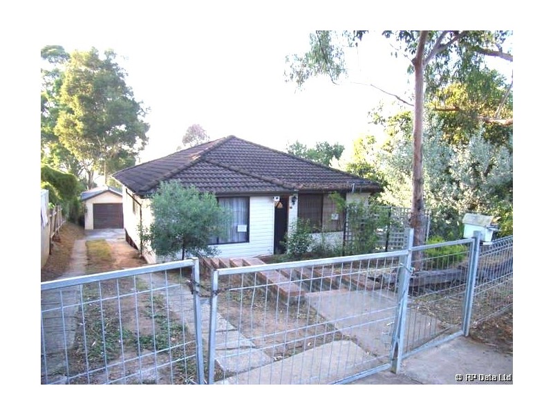 18 OLIPHANT STREET, Mount Pritchard NSW 2170