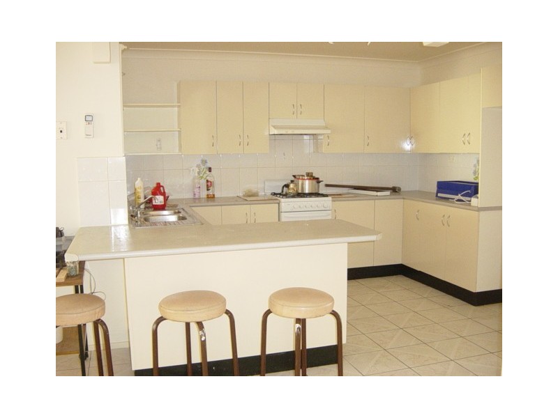 Edensor Park NSW 2176