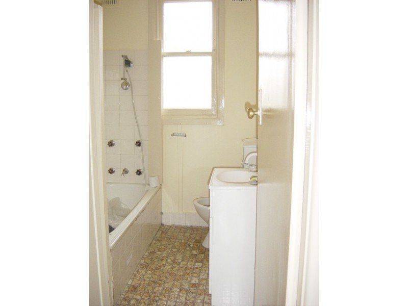 Fairfield East NSW 2165