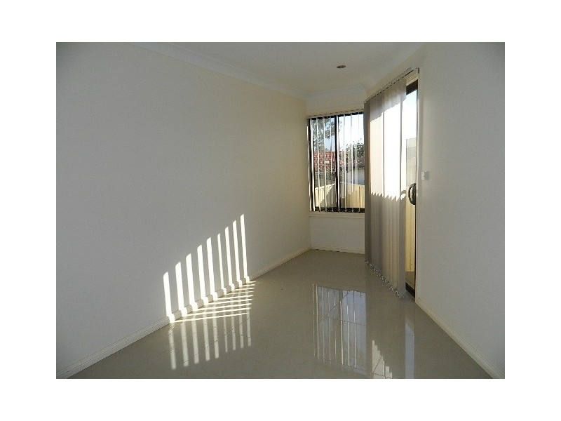 Fairfield West NSW 2165