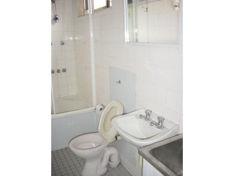 31A DALE ST, Fairfield NSW 2165