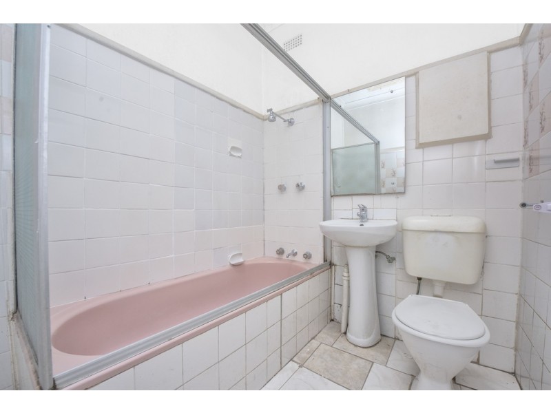 Canley Heights NSW 2166