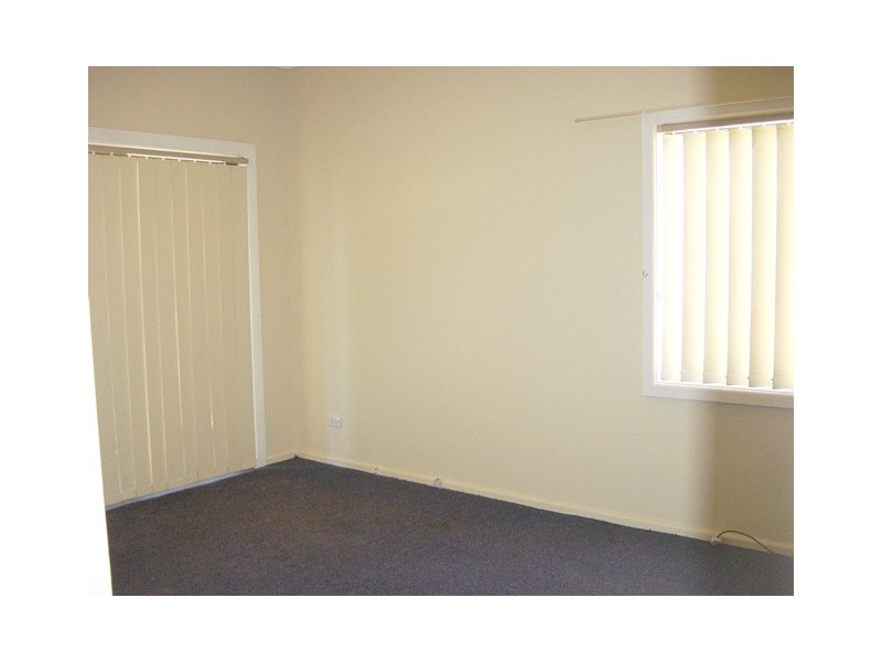 . HAWKESBURY STREET, Fairfield West NSW 2165