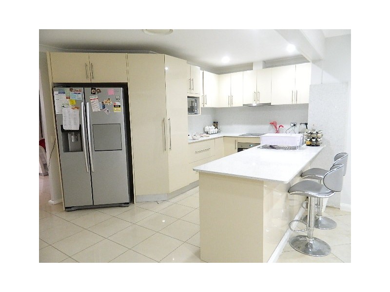 Greenfield Park NSW 2176