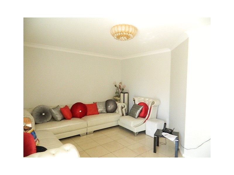 Greenfield Park NSW 2176