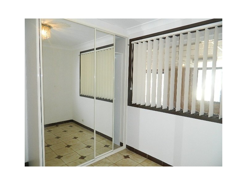 Greenfield Park NSW 2176