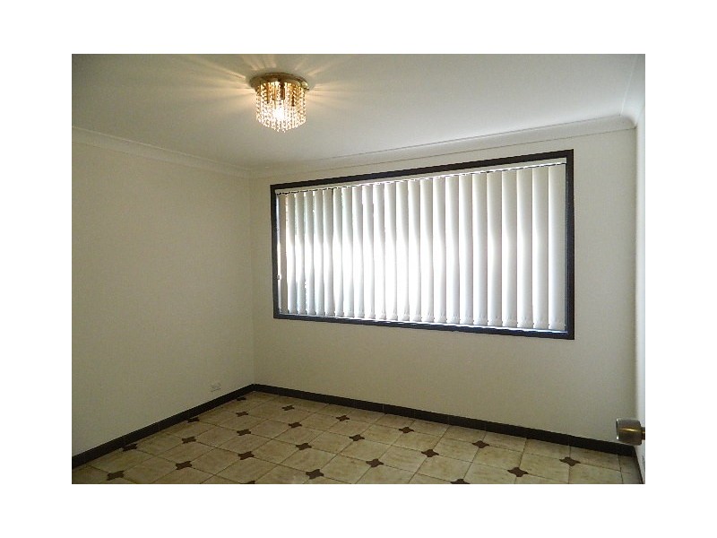 Greenfield Park NSW 2176