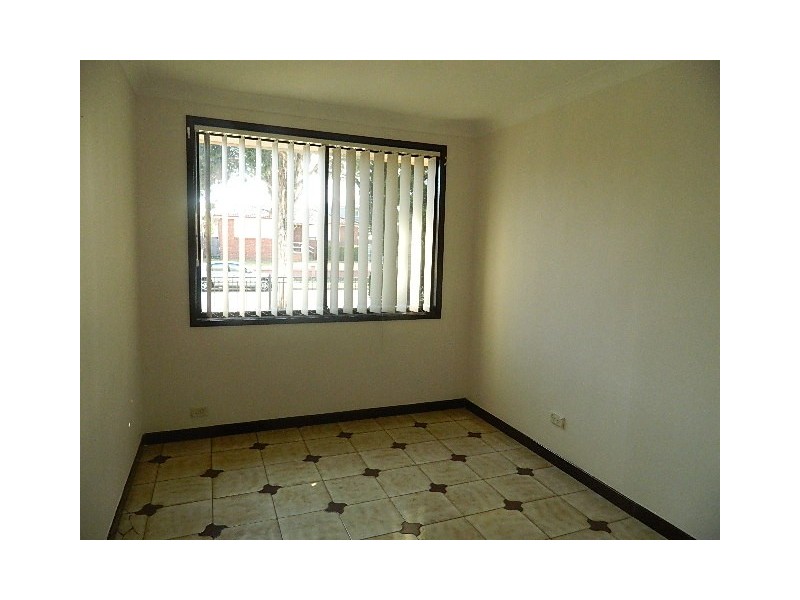 Greenfield Park NSW 2176