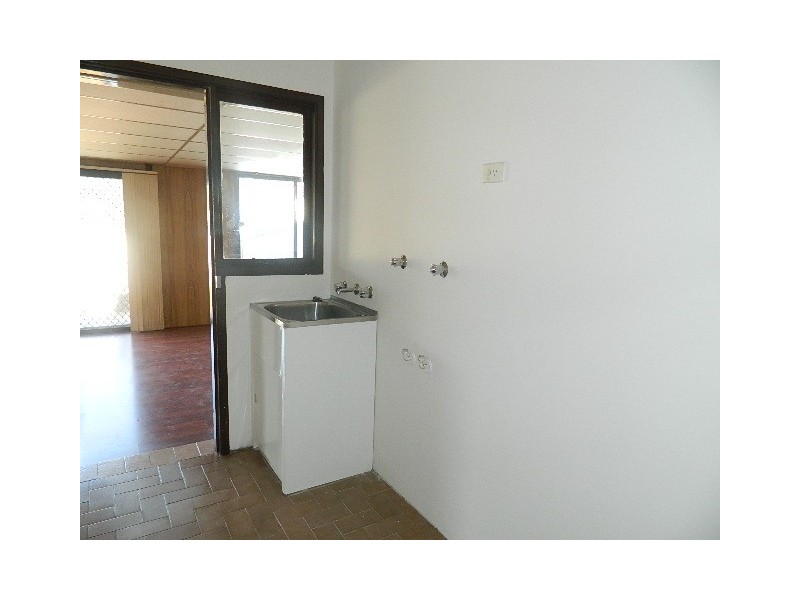 Greenfield Park NSW 2176