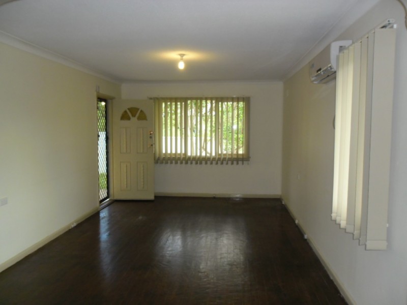 Fairfield West NSW 2165