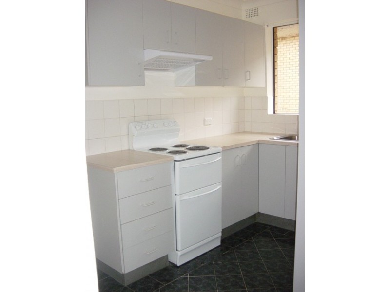 Fairfield NSW 2165