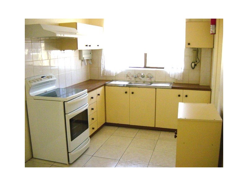 Fairfield NSW 2165