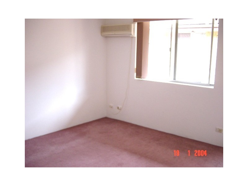 Fairfield NSW 2165