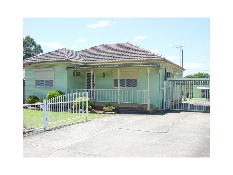 Canley Heights NSW 2166