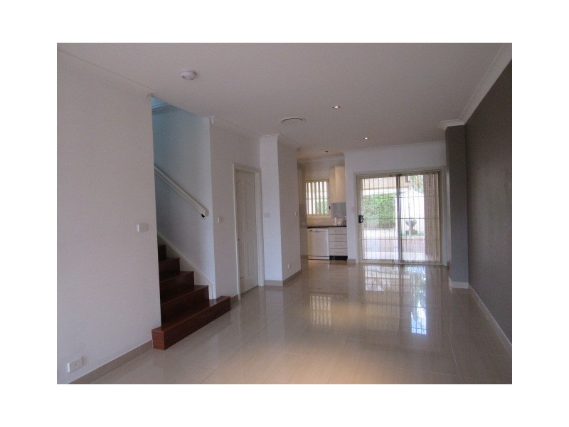 Canley Heights NSW 2166