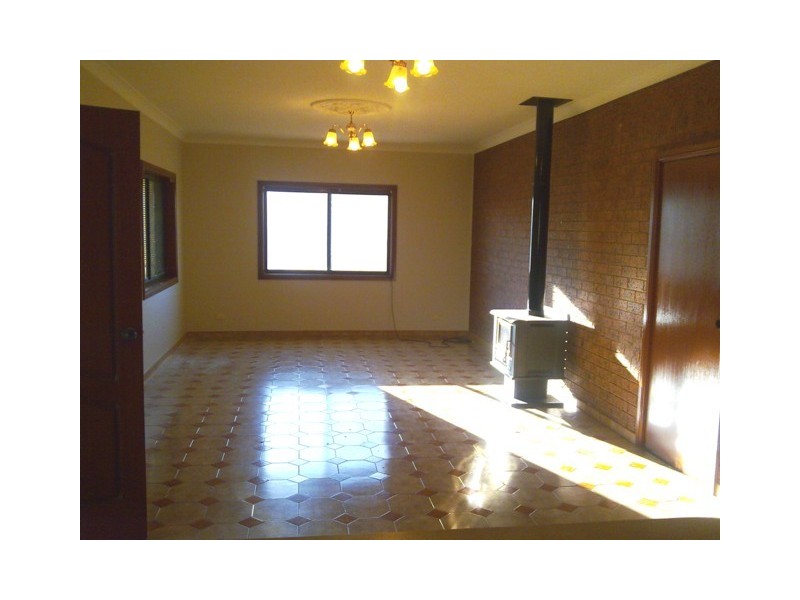 253 HEATH RD, Leppington NSW 2179