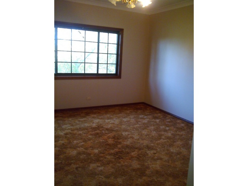 253 HEATH RD, Leppington NSW 2179