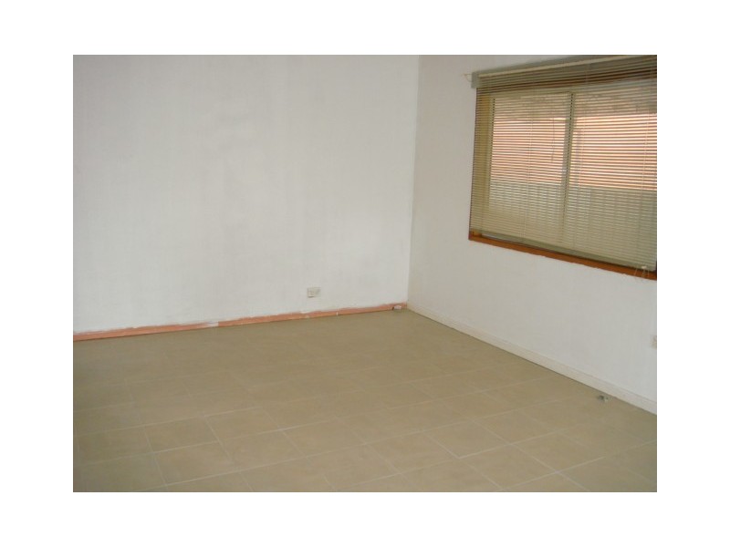 Fairfield West NSW 2165