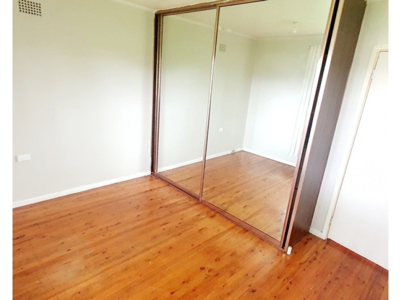 53 CROSBY CRESCENT, Fairfield NSW 2165