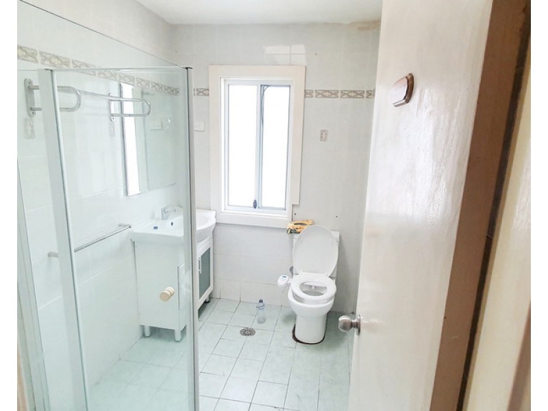 53 CROSBY CRESCENT, Fairfield NSW 2165