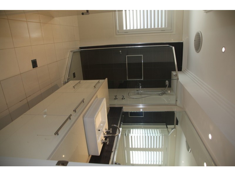 Fairfield East NSW 2165