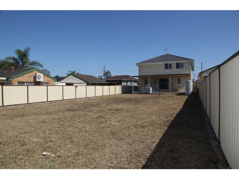 Fairfield East NSW 2165