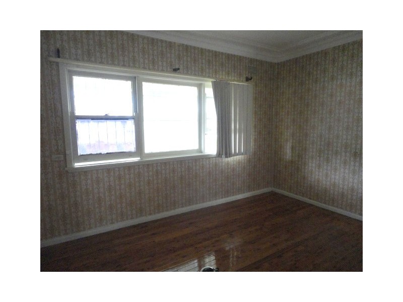 Fairfield East NSW 2165