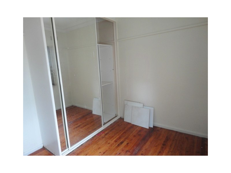 Fairfield East NSW 2165