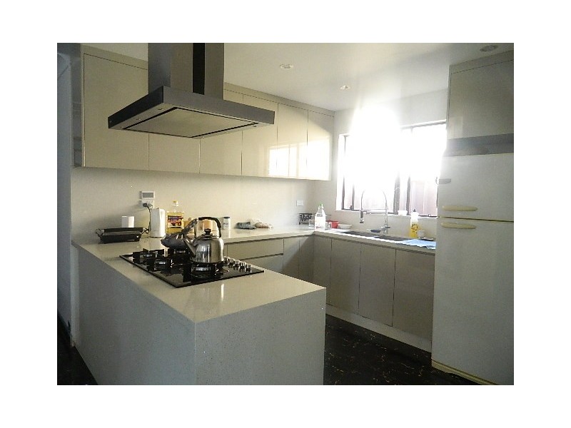 Bossley Park NSW 2176