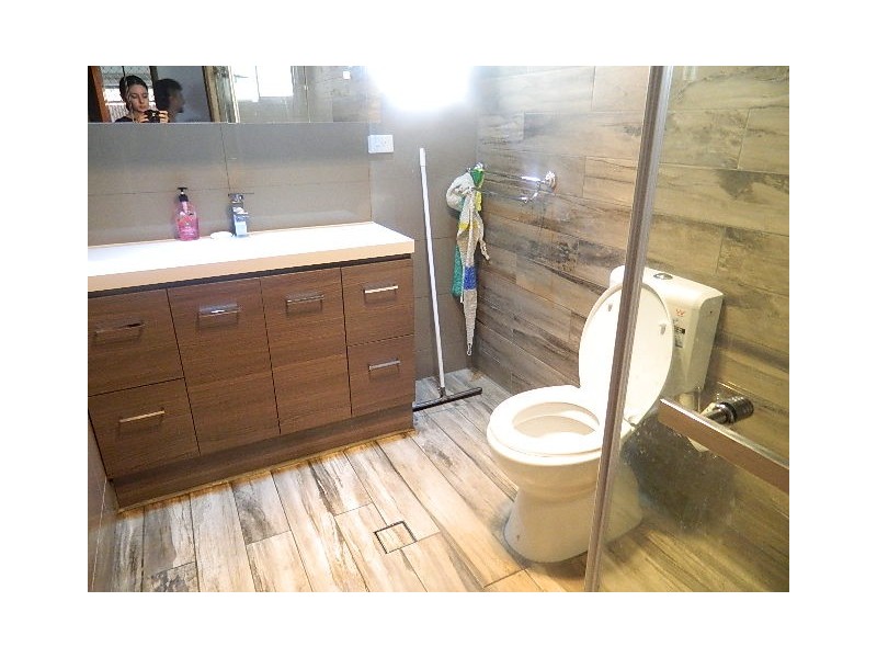 Bossley Park NSW 2176