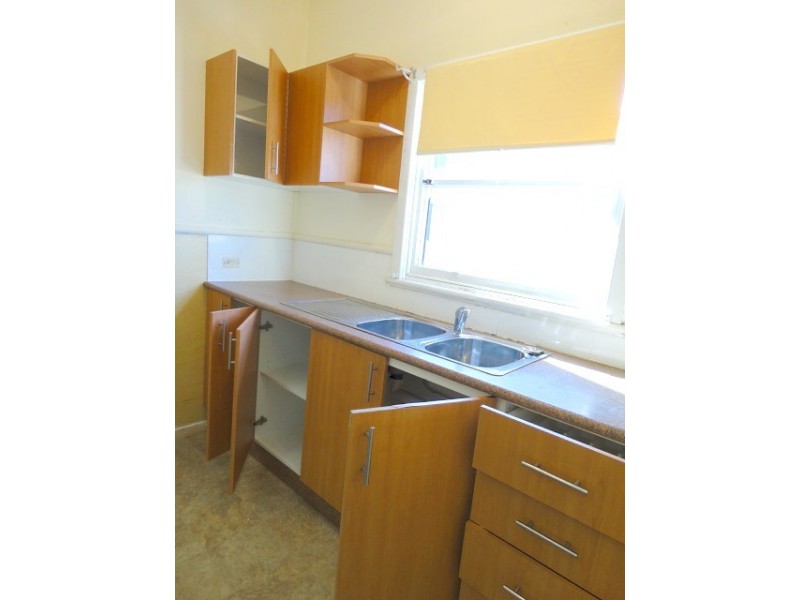 Fairfield West NSW 2165