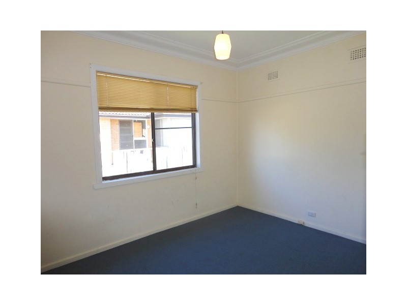 Fairfield West NSW 2165