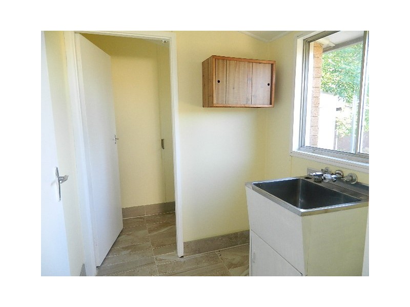 Fairfield West NSW 2165