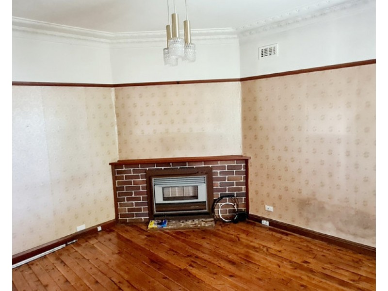 17 OLIVE STREET, Fairfield NSW 2165