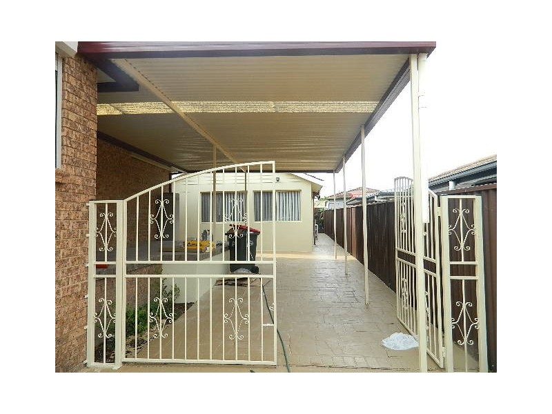 Bossley Park NSW 2176