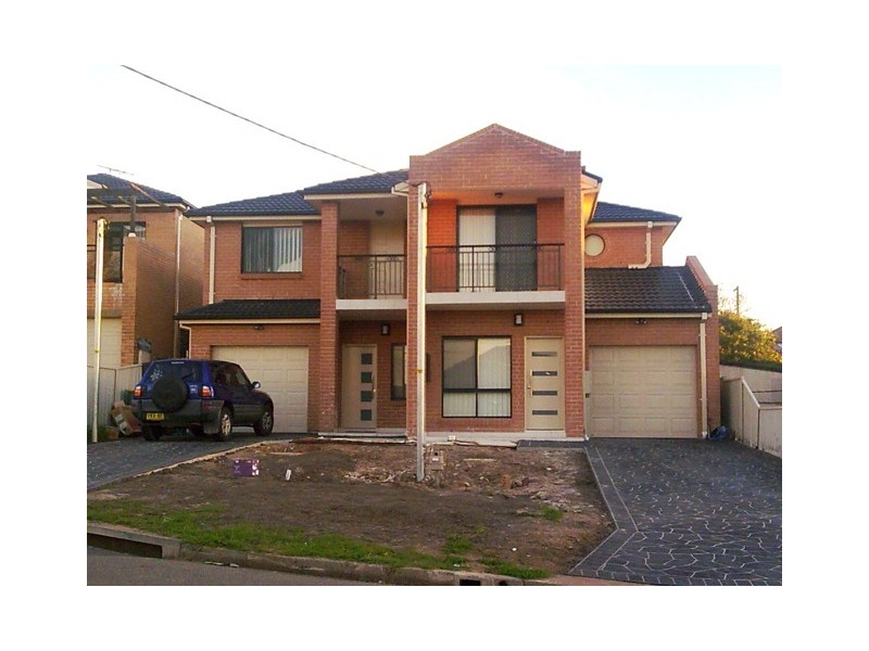 Fairfield NSW 2165