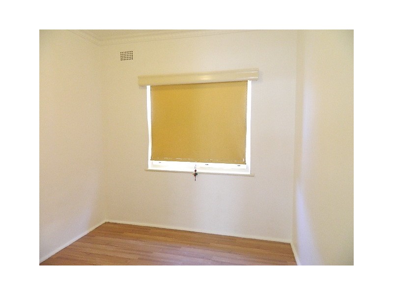 Fairfield East NSW 2165