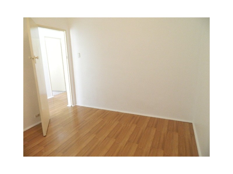 Fairfield East NSW 2165