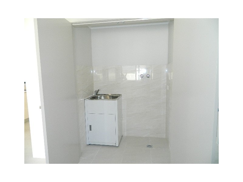 Fairfield West NSW 2165