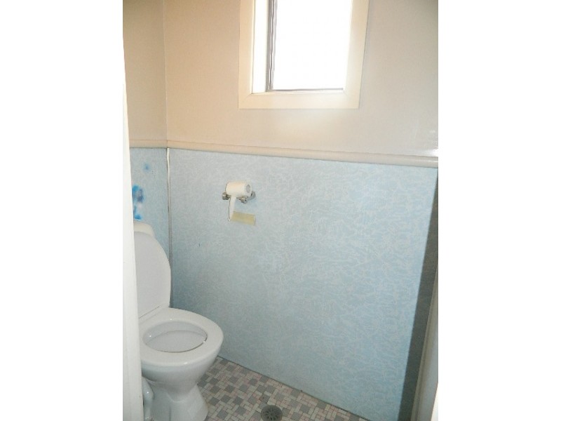 Fairfield West NSW 2165